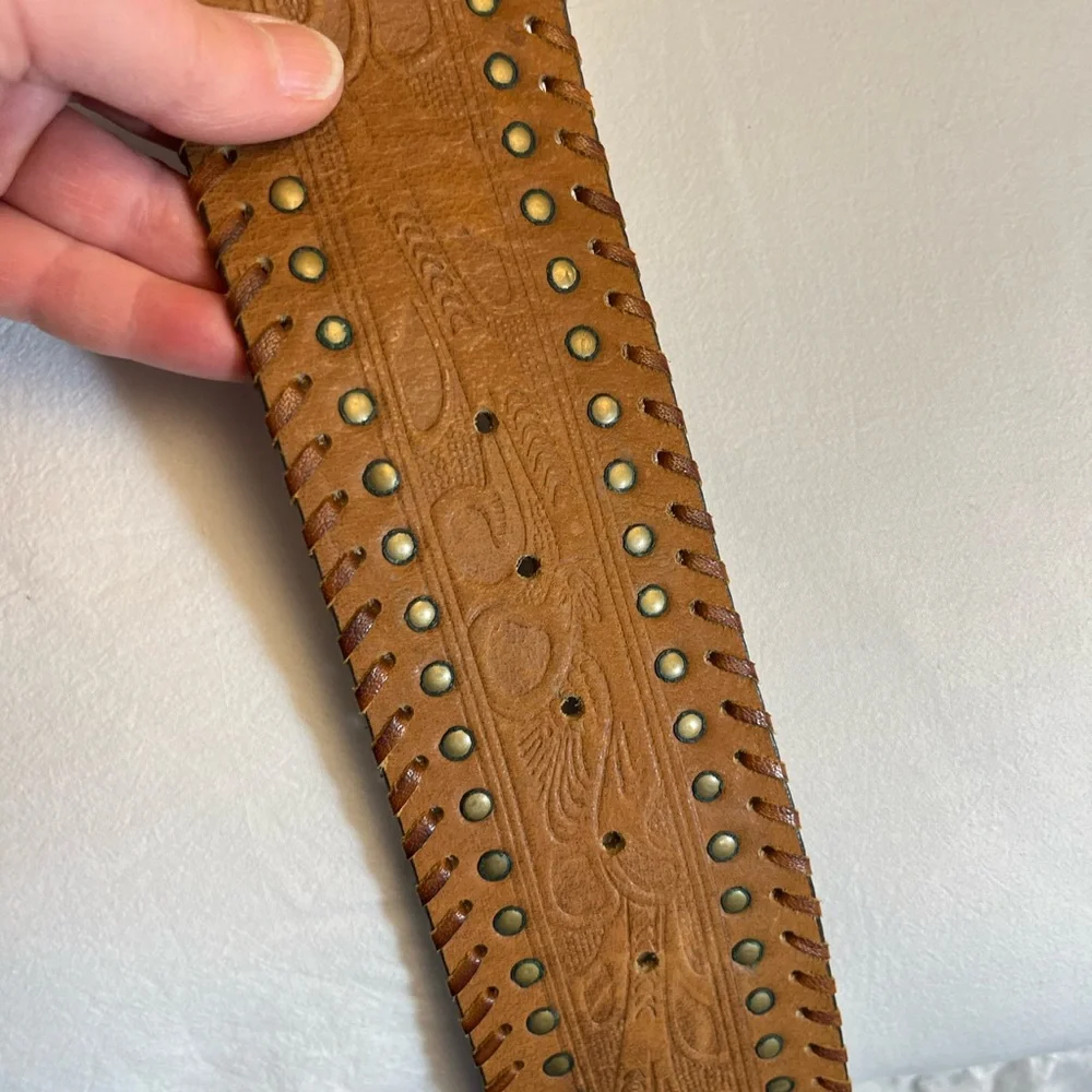 Chico’s wide leather belt with flower buckle